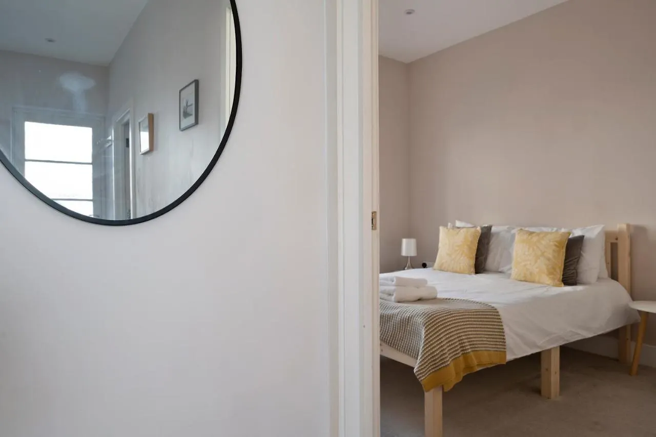 I360 Penthouse: Seaside Retreat with Private Rooftop Brighton United Kingdom
